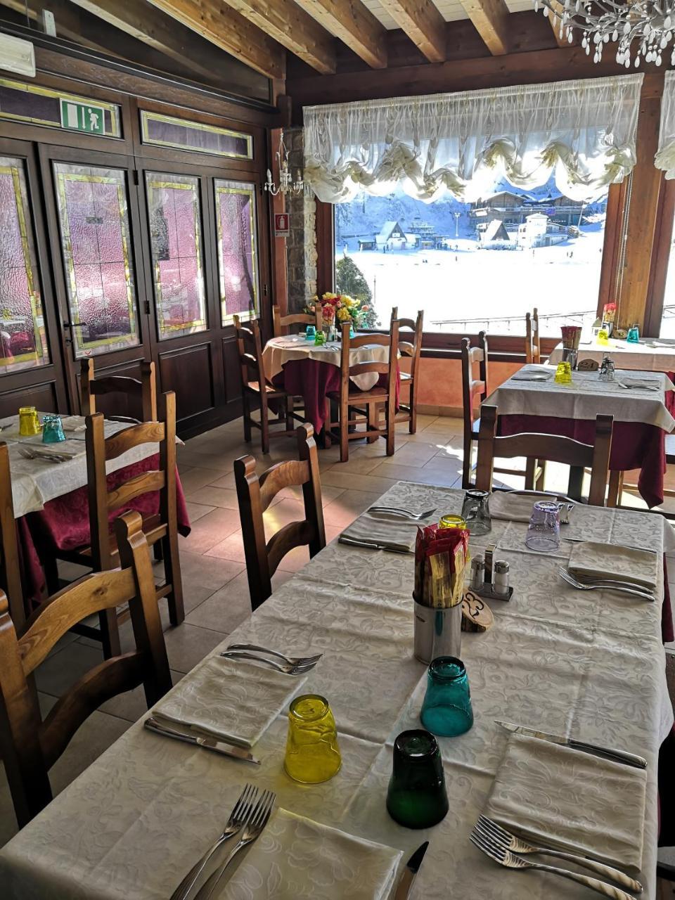 Albergo Diana Cerreto Laghi Buitenkant foto
